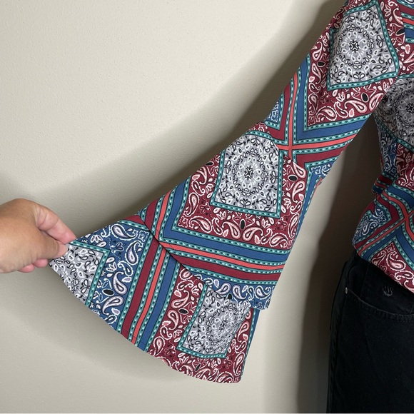 Altar'd State Blue/Multicolor Print Bohemian Blouse w/Bell Sleeves and Tie Front - Picture 2 of 8
